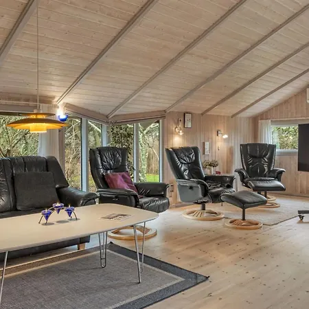 Vivan - 3-8km From The Sea By Interhome Holiday home